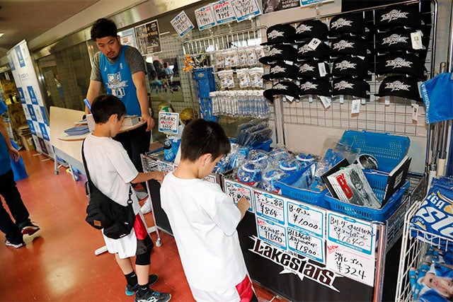 レイクスグッズをチェック